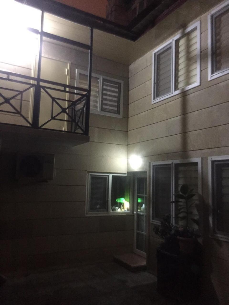 Guest House Tikhiy Dvorik Баку Екстериор снимка